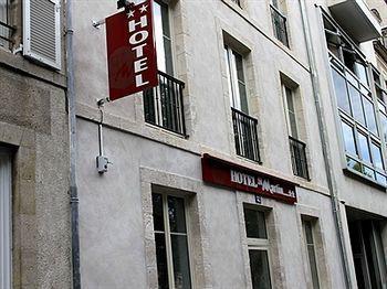 Hotel Logis Saint Martin 3*